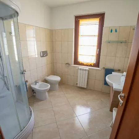 Arriora Holidays Apartment *